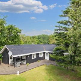 6 person holiday home in Thyholm-By Traum, hotel u gradu Thyholm