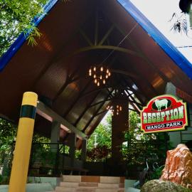 The Mango Park, hotel sa San Narciso