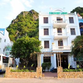 Dormitory of Discovery Lodge, hotel in Bố Trạch