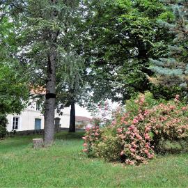 Bel-Air-sur-Gironde, hotel u gradu Lorignac
