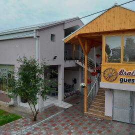 Guesthouse Đokić、レスコヴァツのホテル