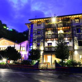 Albergo Le Macinaie - Monte Amiata, хотел в Кастел дел Пиано