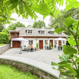 Gorgeous Apartment in Bohon with Garden Furniture and BBQ, hotell Barvaux’s