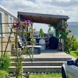 Chalet Oostkapelle, hotel in Oostkapelle