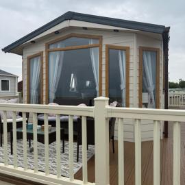 Withernsea Whisper The Hideaway, hotel in Withernsea