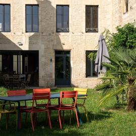 Maison quartier historique avec jardin et parking privé