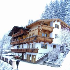 Apartment in Gerlosberg near Ski Lift