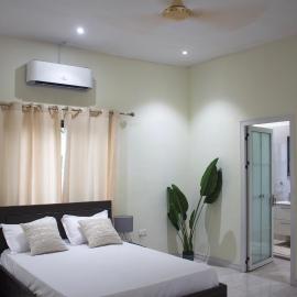 Kwabenya에 위치한 호텔 Modern and Luxe Apartment
