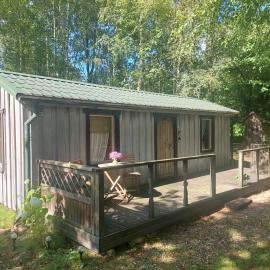 Eedu suvila – hotel w mieście Saaremaa
