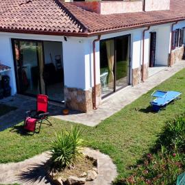 Casa Felice, hotel a Agrustos