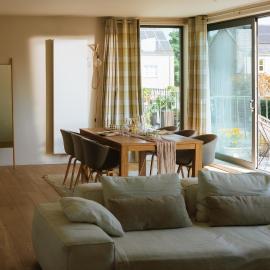 La Petite Foret Contemporary Apartment in Halle, hotell i Halle