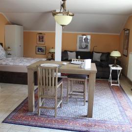 Am Waldrand, hotel in Kall