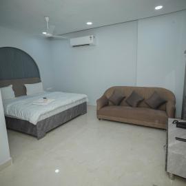 HOTEL LIME WOOD