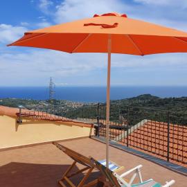 Casa vacanze Manenola、Linguegliettaのホテル
