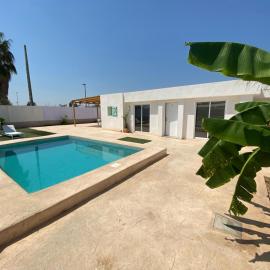 Villatella, hotel in Burriana