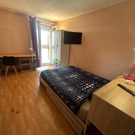 Chambre Privative avec Balcon, hotel in Cugnaux