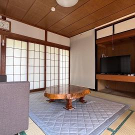 Tokiwaya