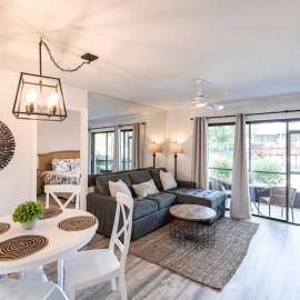 Park Shore Resort-Deluxe Condo 1st FloorBLDGE 134