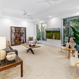 Spacious 3-Bed Home with Patio Near Beach