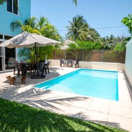 Casa en condominio monterrico, hotel a Iztapa
