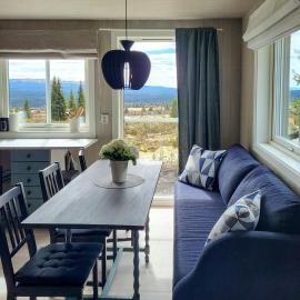 Cozy Cabin Near Gribbe With Alpine Skiing Nearby – hotel w mieście Tisleidalen