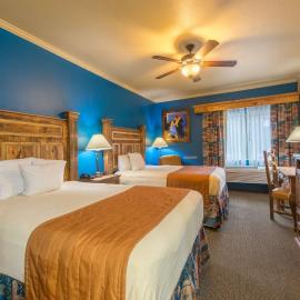 La Hacienda Inn near Alamodome & Riverwalk, hotel di San Antonio