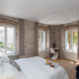 Bifora Heritage Hotel، فندق في تروغير