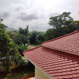 V Square Villa, hotel in Shenwa