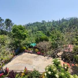 Silver Spruce 2BHK Entire Floor Kotagiri, hotel in Kotagiri