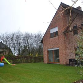 Apartment in Antwerp near Verbeke Museum, hotel in Puivelde