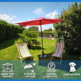 Pti Nel, charmante maison 100 m plage d 'Asnelles 3 chambres, belle pièce de vie, au coeur des plages du débarquement proche Arromanches et Bayeux , jardin, terrasse en bois aménagée, parking privatif, commerces et restaurants à 10 mn à pied, מלון באסנלס