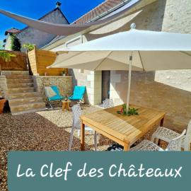 Gîte cosy, nature, piscine chauffée en plein coeur des Châteaux de la Loire, hotel in Azay-sur-Indre