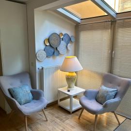 Einliegerwohnung mit Wintergarten (EG), hotell i Kleinmachnow