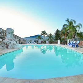 אצולת הגליל – hotel w mieście Kallanit