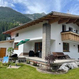 Buck Chalet, khách sạn ở Steeg