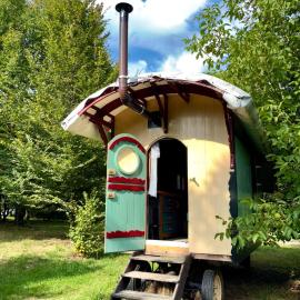 Shepherd's hut in nature, Hotel in Vojnić
