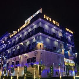 Divya Hotel & Restaurant, hotel a Chandwaji