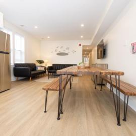 Amazing all new 1fl condo Steps to The Beach, hotel a Wildwood