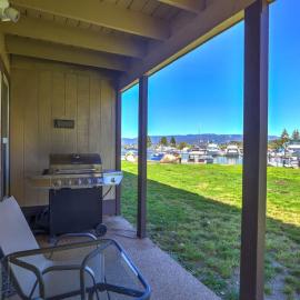 Tahoe Keys Townie - HOA Beach, Pool & More!