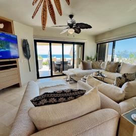 Unit 135 - Beachfront Heaven Ocean Front at Terrasol, מלון בקאבו סן לוקאס