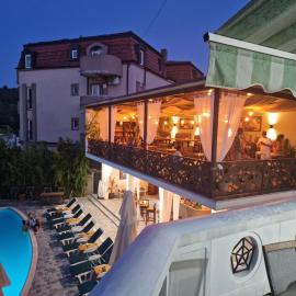 Garni Hotel Panorama Lux, hotell sihtkohas Niš