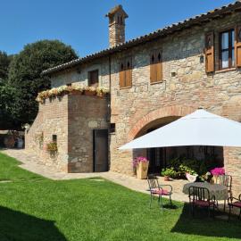 Agriturismo Case Corboli appartamento Utimio, hotel en Todi