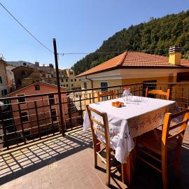 Casa Stella, hotel i Borzonasca