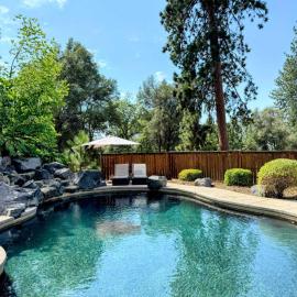 Log Cabin w/ pool, spa, game room, sleeps 20, hotel a Coarsegold