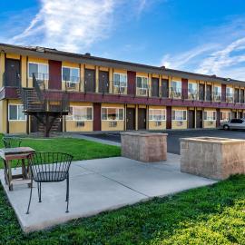 Americas Best Value Inn Vacaville, hotelli kohteessa Vacaville