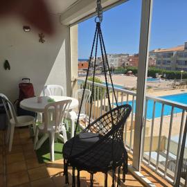 Apartment with pool included