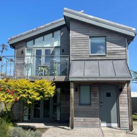 Una, Lodge 73, hotel v destinaci St Ives