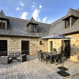 Crec'h Guenno - Belle Longère Bretonne, hotel in Lannion