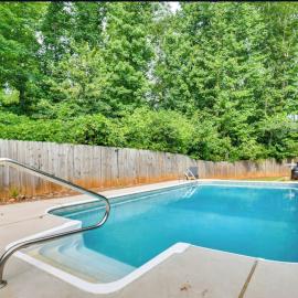 Monroe में, होटल Stunning Private Villa in Monroe with Pool
