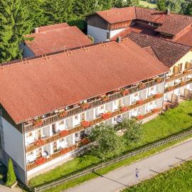 Landhotel Tannenhof, hotel u gradu Špigelau